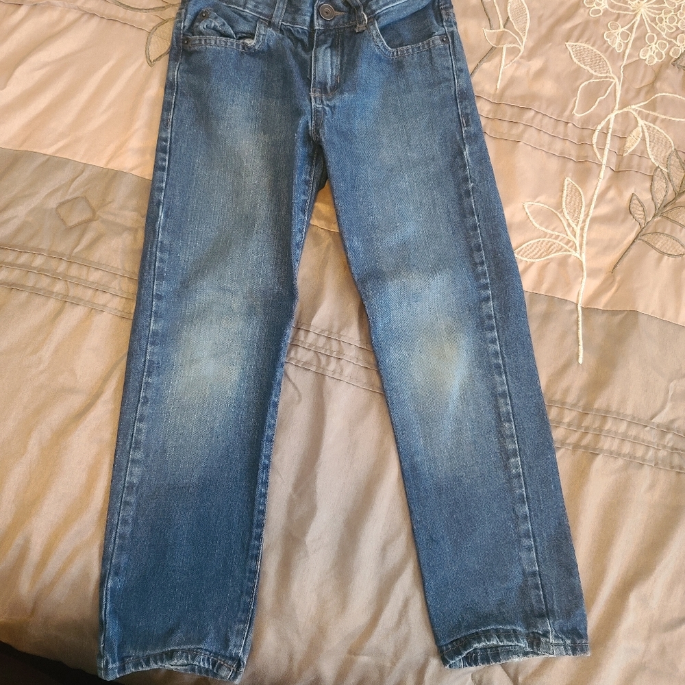 Boys Childrens Place jeans, size 7. Small drag marks at the bottom.